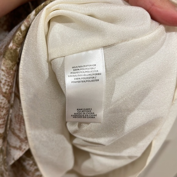 New dress with no tag - Picture 5 of 5